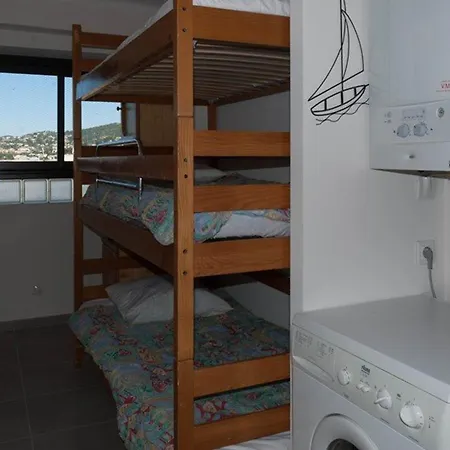 T4 Avec Terrasse, 3 Chambres, 6 Pers, Proche Plage - Fr-1-803-56 Apartment